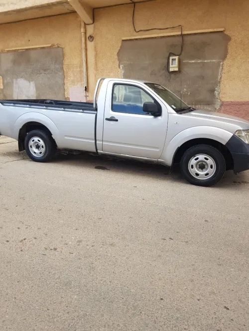Nissan Pickup 2014 Pickup