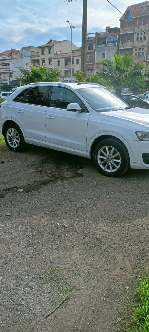 Audi Q3 2014 Ambition
