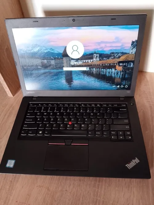 Laptop Lenovo