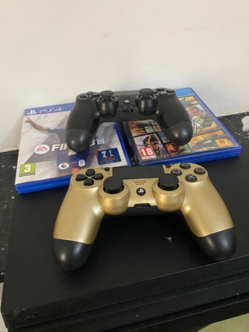 Ps4 pro 1T 