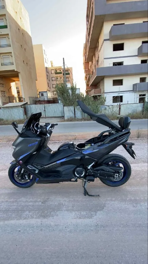 Yamaha Tmax 2017