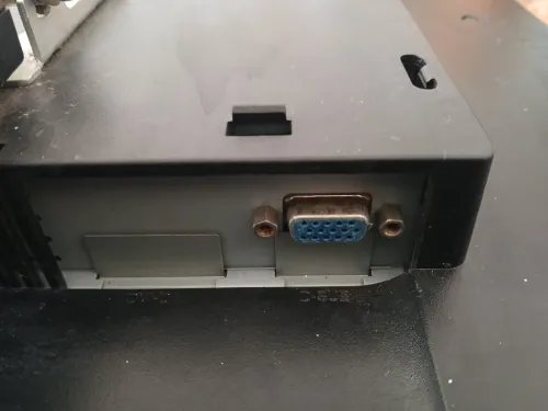 ECRAN PC BUREAU