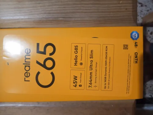 Realme C65