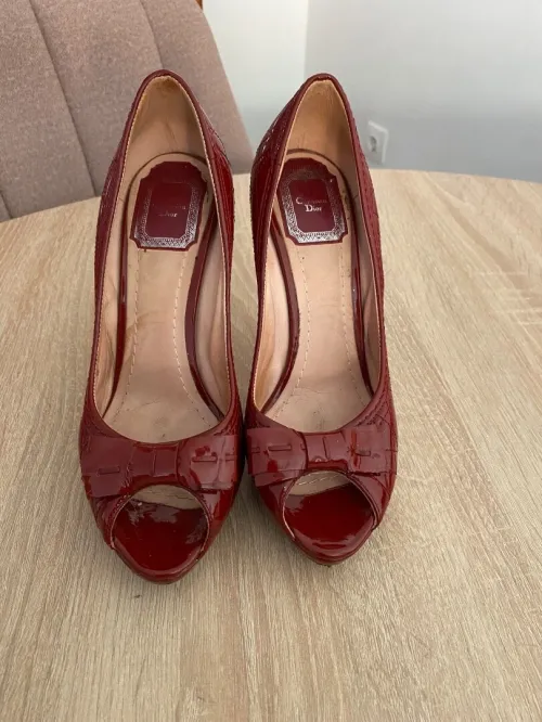 Ensemble de chaussures grandes marques 