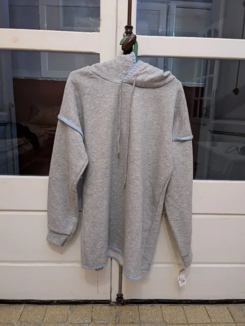 Survêtement femme taille M jamais porté 