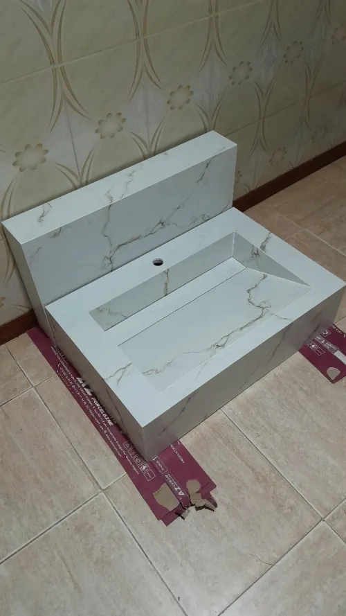 Vasque en porcelaine 