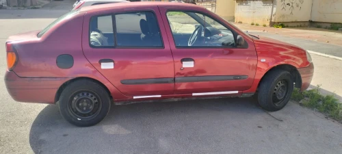 Renault Clio Classique 2002 Clio Classique