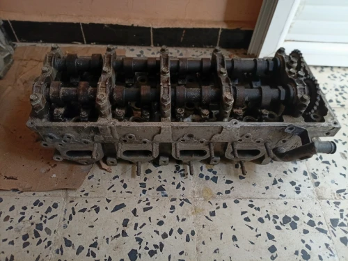 Culasse mitsubishi canter