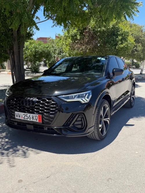 Audi Q3 2023 Sline