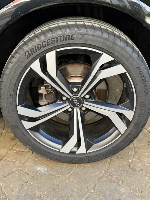 Audi Q3 2023 Sline