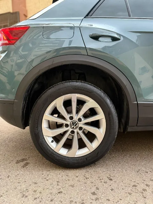 Volkswagen T-Roc 2023 