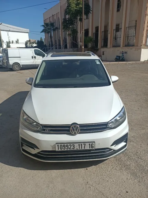 Volkswagen Touran 2017 Rline
