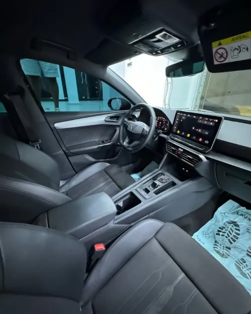 LOCATION DE VOITURE 2025 