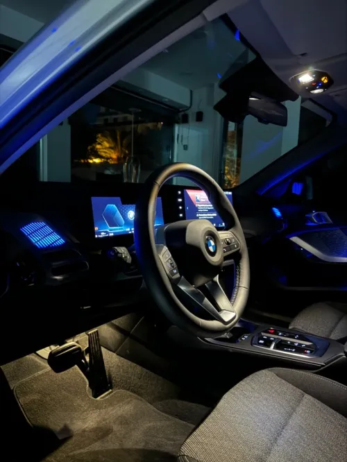 LOCATION DE VOITURE DE LUX