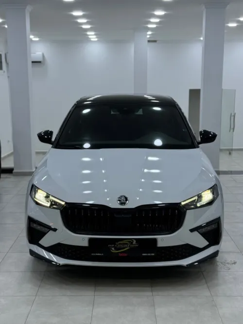 LOCATION DE VOITURE DE LUX