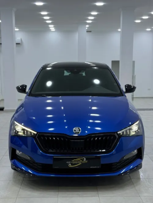 LOCATION DE VOITURE DE LUX