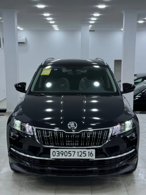 LOCATION DE VOITURE