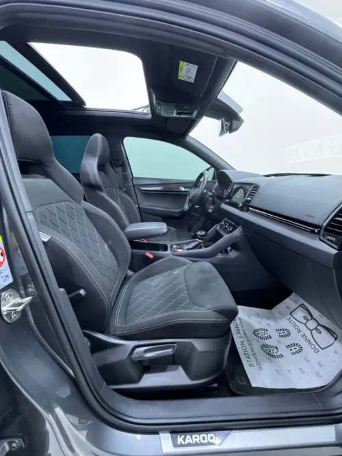 LOCATION DE VOITURE DE LUX