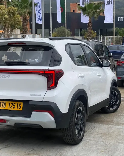Kia Sonet  2025 