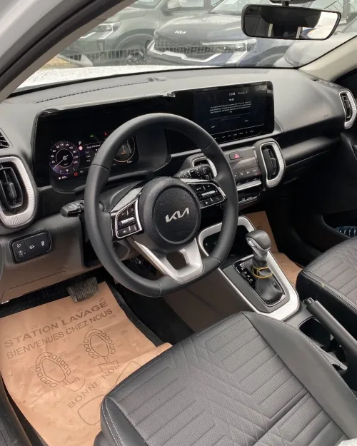 Kia Sonet  2025 