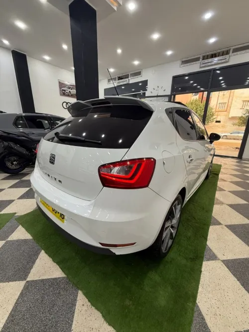 Seat Ibiza 2015 Black Line