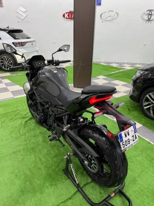 Kawazaki Z900 2026