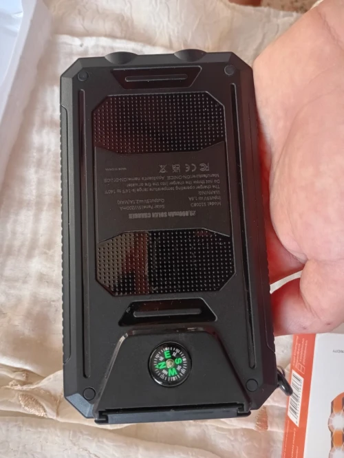 Power bank 20000ma+paneau solaire+torche+boussole