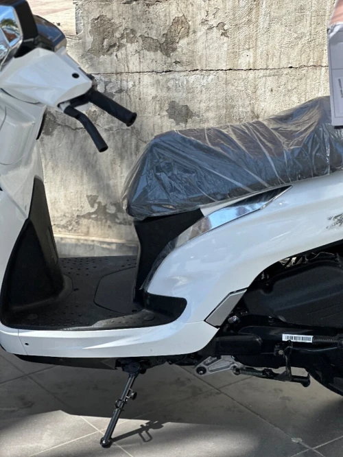 Sym St 200 2025