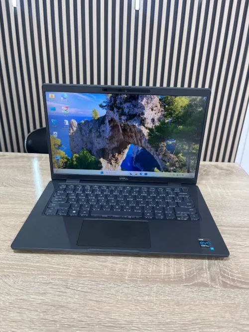 Dell latitude 7320 i7-11eme 16gb 256ssd nvme Ecran 13.3 pouce full hd 