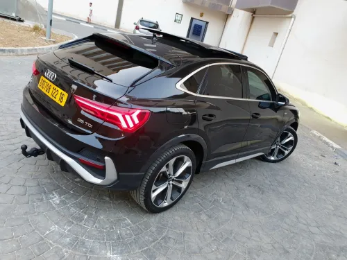 Audi Q3 2022 S Line