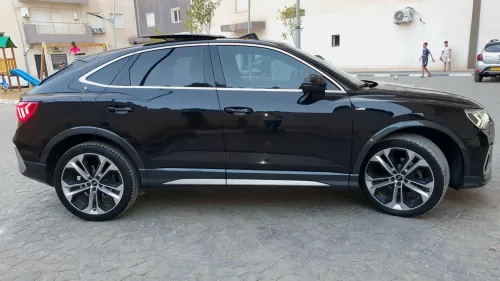 Audi Q3 2022 S Line