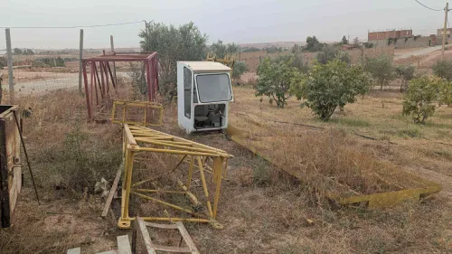 Grue a Tour A cabine électrique 2015