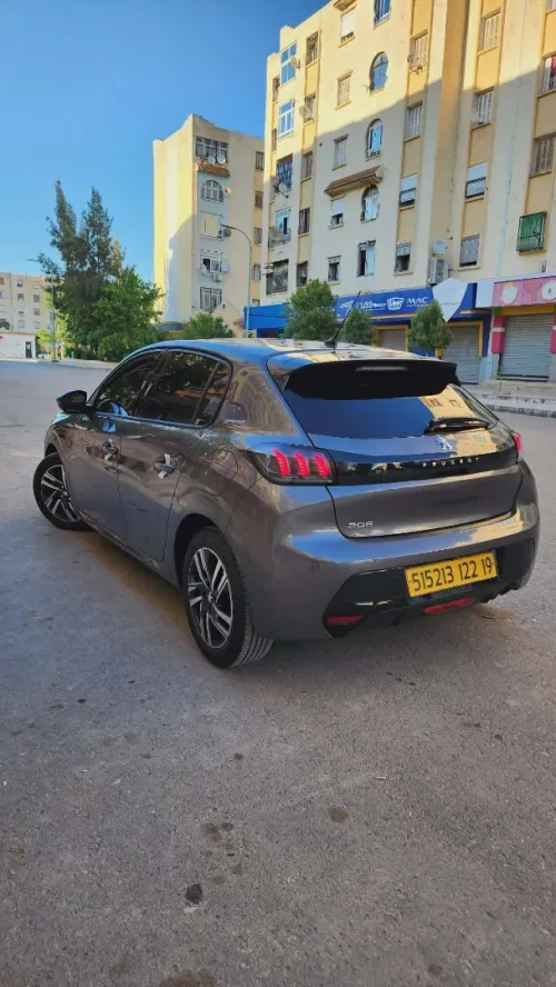 Peugeot 208 2022 Allure Facelift
