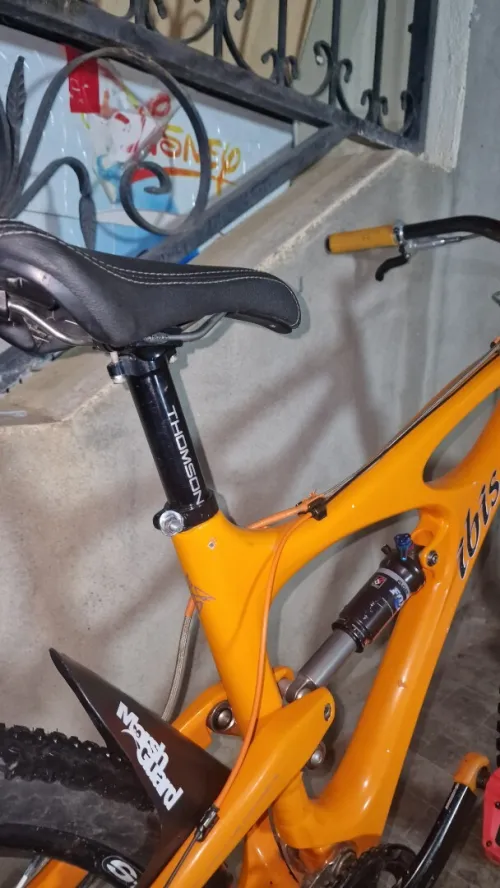 Vélo Ibis Mojo  Cadre carbone   bon état