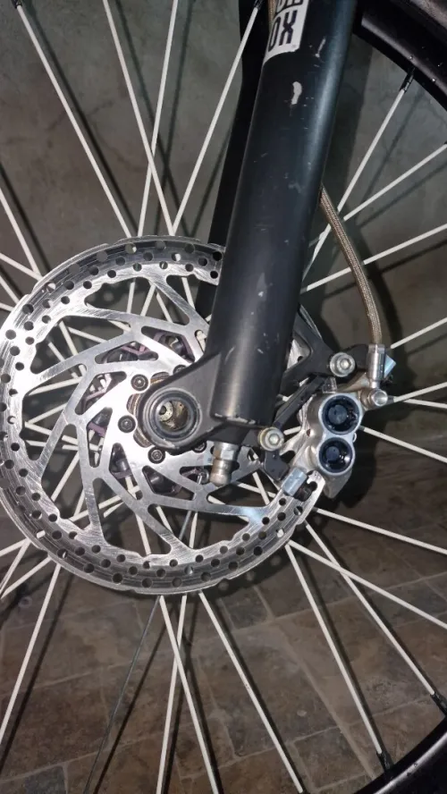Vélo Ibis Mojo  Cadre carbone   bon état