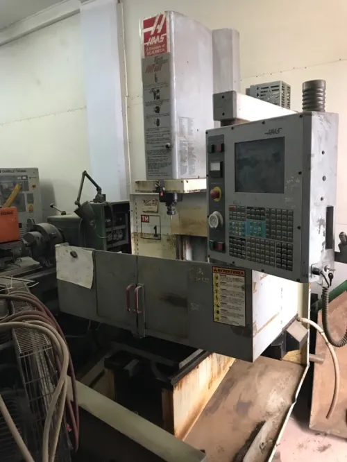 ATELIER COMPLÈTE TOUNAGE FRAISAGE FABRICATION MOULE INJECTION PLASTIQUE 