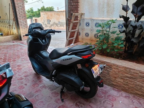 Yamaha X Max N Max 2025