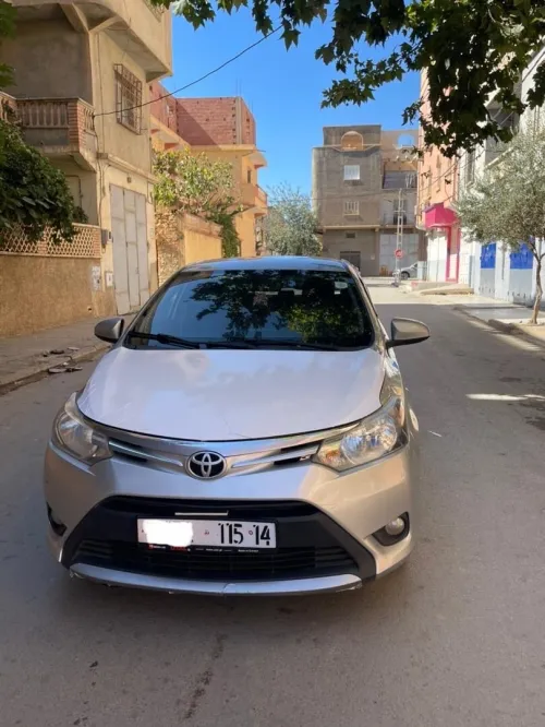 Toyota Yaris 2015 Lounge