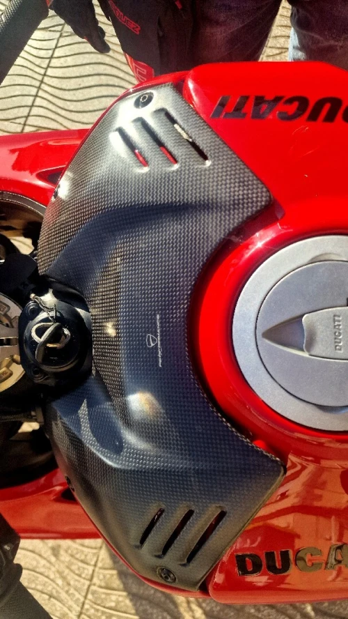 Ducati Panigal v4s 2022