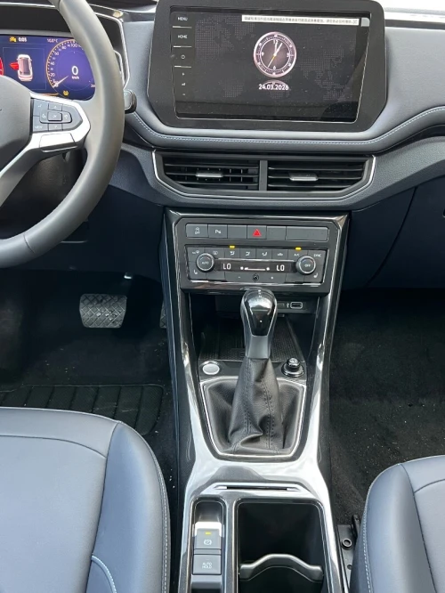Volkswagen Tahru 2026 XR