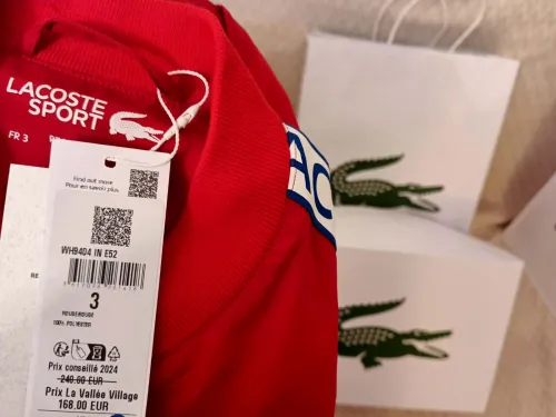 25.000 Da /ORIGINAL LACOSTE PARIS /Ensemble 2025-24/ROUGE /T.03/ T.S