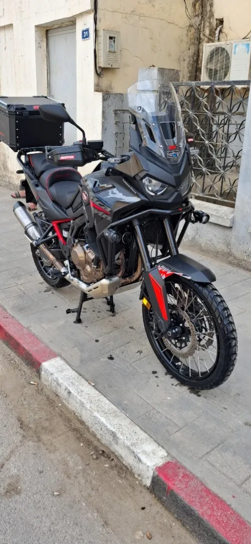 Honda Africa twin 1100 2023