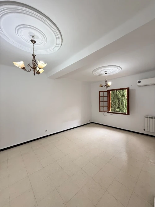 Location Appartement F4 Alger Draria