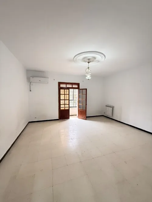 Location Appartement F4 Alger Draria