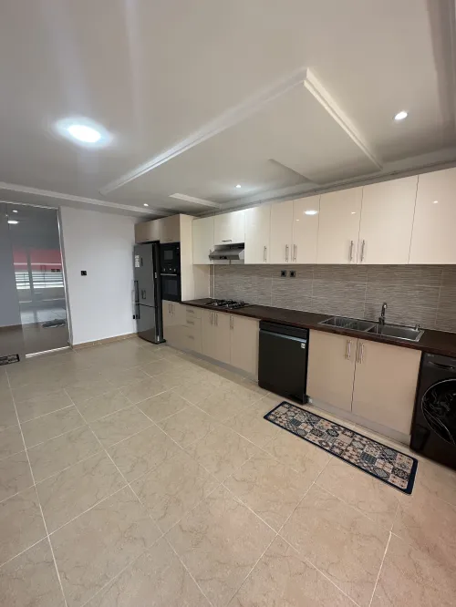 Location Appartement F4 Alger Draria