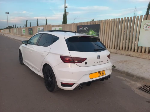 Seat Leon 2015 LINEA R+