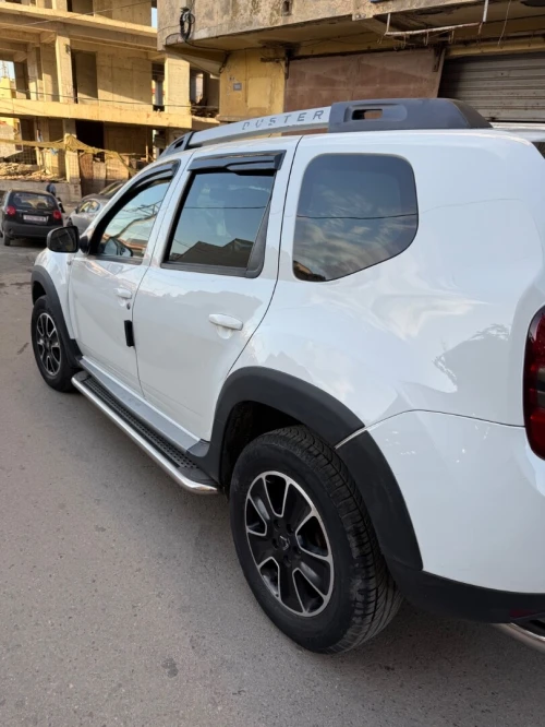 Dacia Duster 2017 FaceLift Lauréate