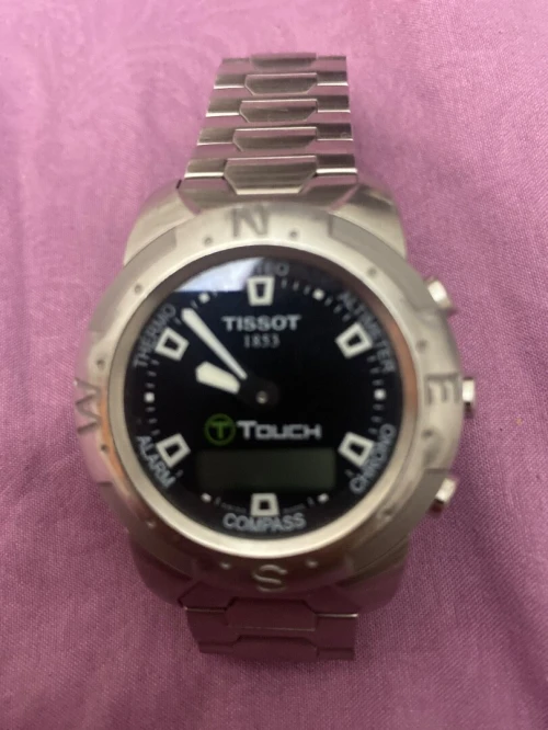 Montre Tissot t touche