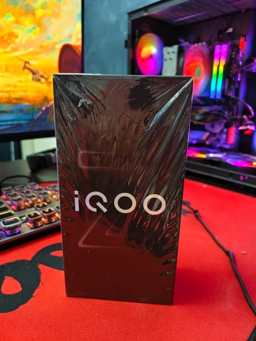 IQoo Z11 Turbo   12/256 GB IQoo Z11 Turbo