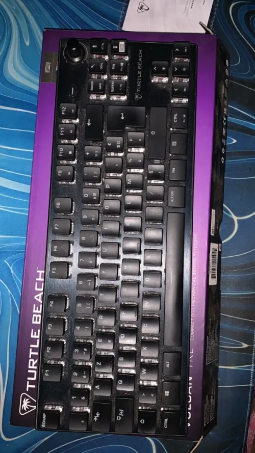 Keyboard turtle beach red switch